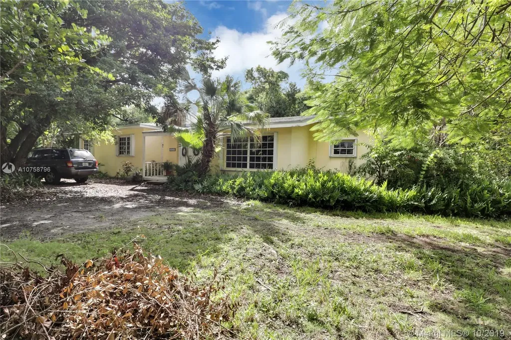 5890 SW 80th Street South Miami FL 33143