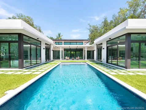 9140 SW 69 Avenue Pinecrest FL 33156