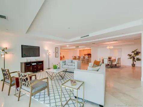 1200 Holiday Drive Fort Lauderdale FL 33316