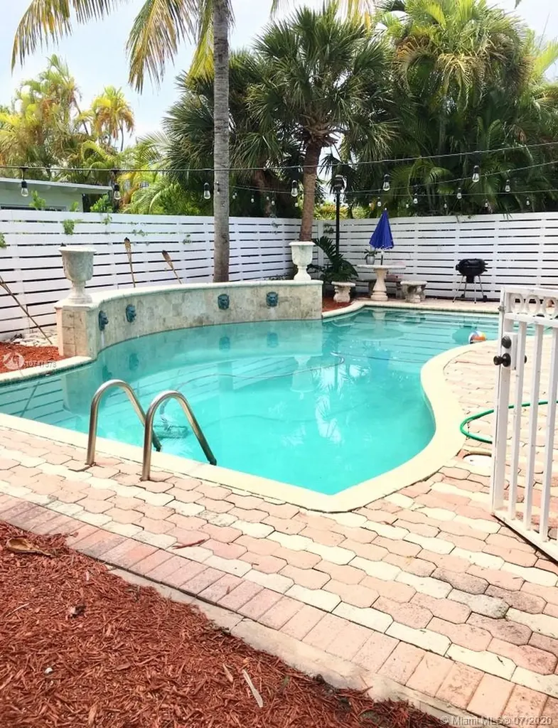 9008 Froude Avenue Surfside FL 33154