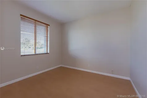 2820 Oakbrook Lane Weston FL 33332