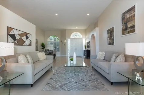 2820 Oakbrook Lane Weston FL 33332