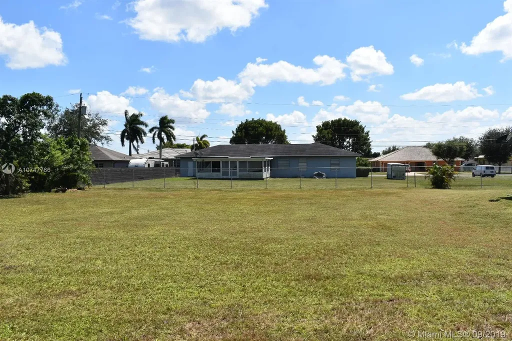 2950 NW 215th Street Miami Gardens FL 33056