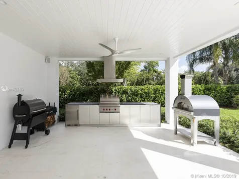 9121 SW 69th Court Pinecrest FL 33156