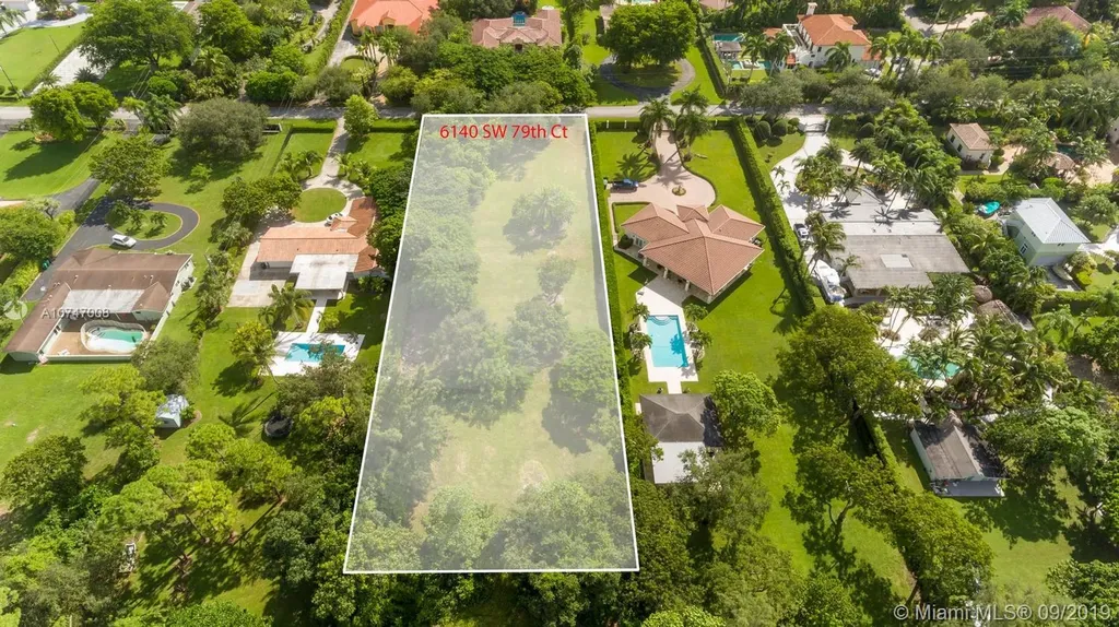 6140 SW 79th Court Miami FL 33143
