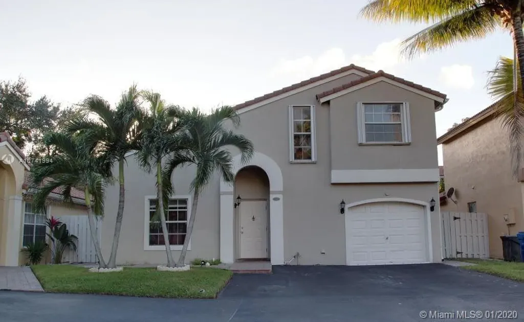 1239 NW 126th Avenue Sunrise FL 33323