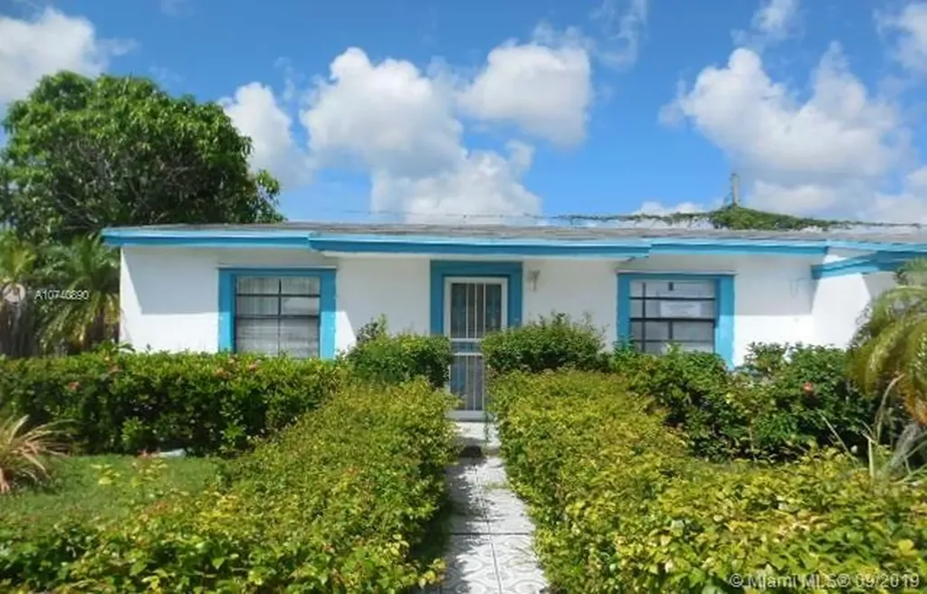 22210 SW 115th Avenue Miami FL 33170