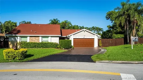 5420 SW 155th Court Miami FL 33185