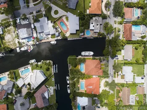 12905 Ixora Road North Miami FL 33181