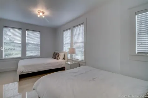 356 West 46th Street Miami Beach FL 33140