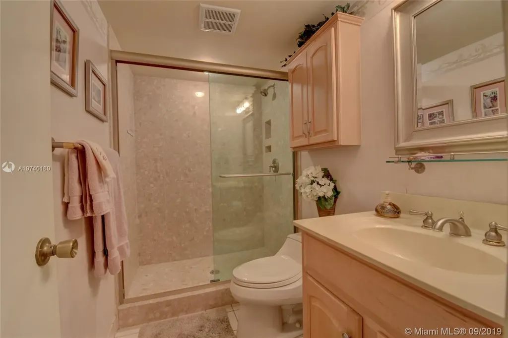 7268 Bedlington Road Miami Lakes FL 33014