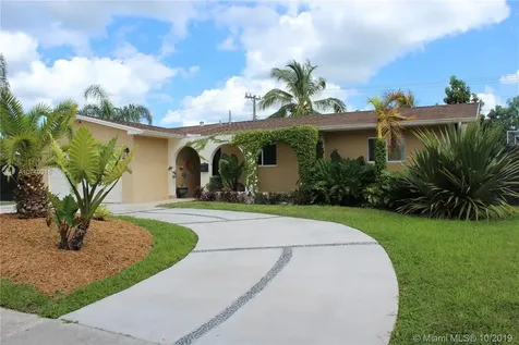 8960 Caribbean Boulevard Cutler Bay FL 33157