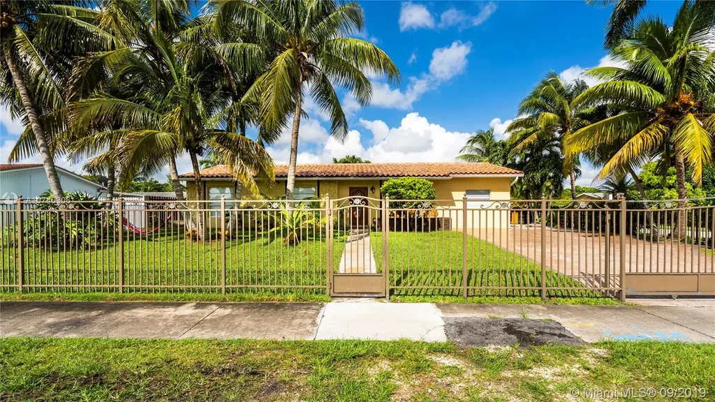 15400 SW 103rd Court Miami FL 33157