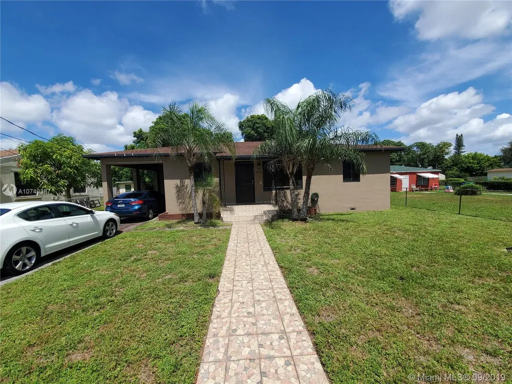 1835 NW 87th Street Miami FL 33147