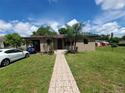 1835 NW 87th Street Miami FL 33147