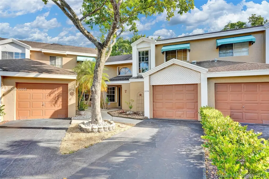 7094 Woodmont Way Tamarac FL 33321