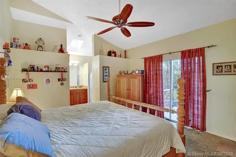 7094 Woodmont Way Tamarac FL 33321