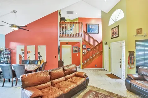 7094 Woodmont Way Tamarac FL 33321