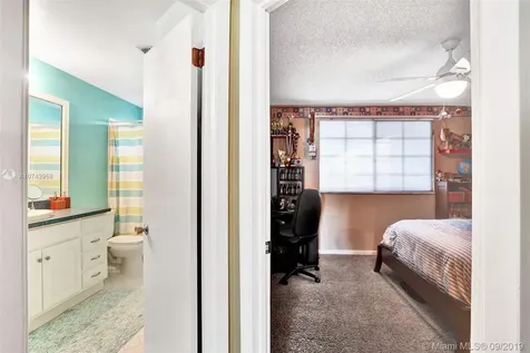 7094 Woodmont Way Tamarac FL 33321