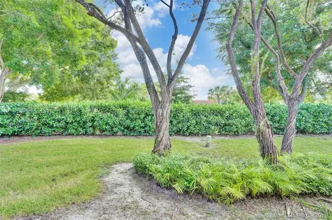 7094 Woodmont Way Tamarac FL 33321