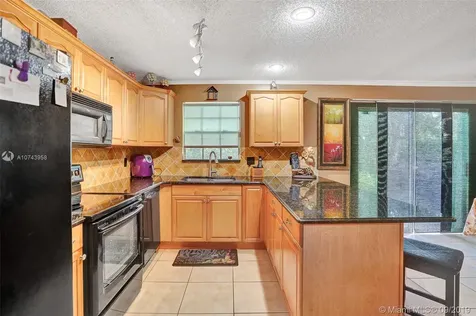 7094 Woodmont Way Tamarac FL 33321