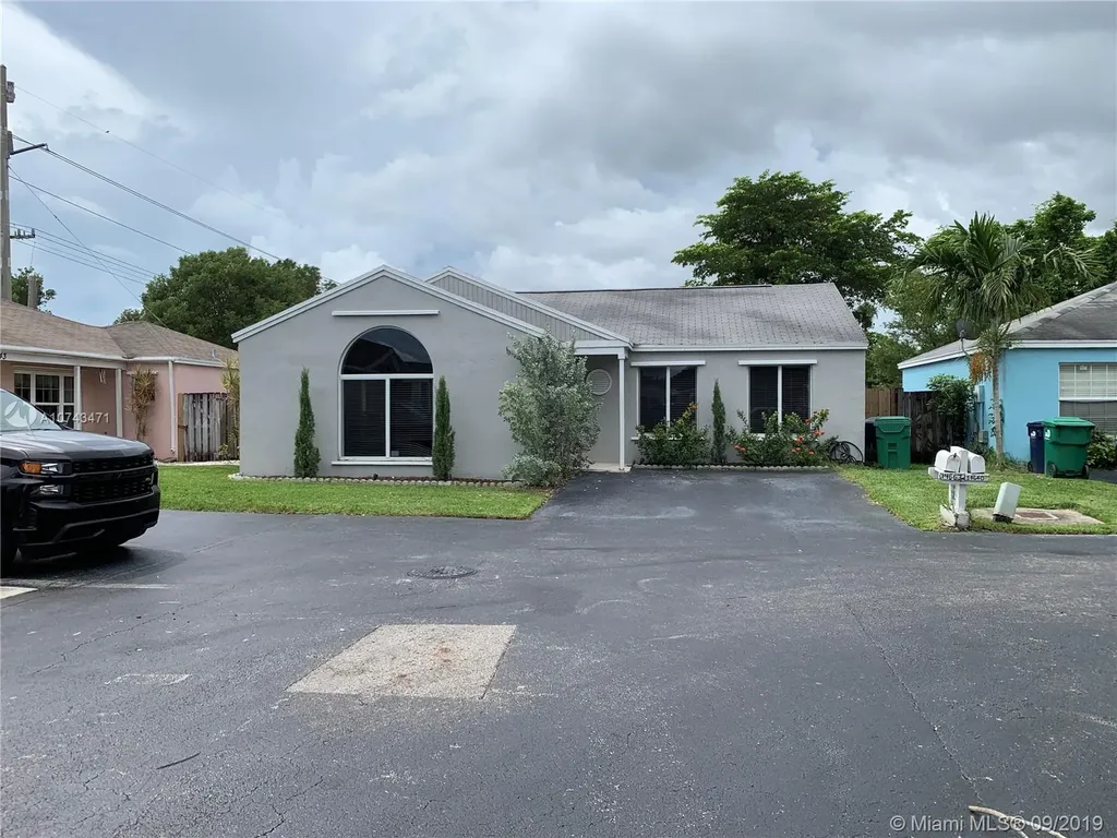 14663 SW 125th Place Miami FL 33186
