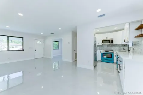 1524 NE 27th Street Wilton Manors FL 33334