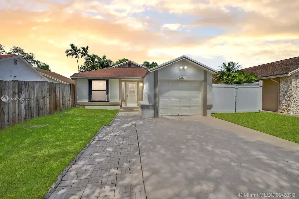 9813 SW 57th Street Cooper City FL 33328