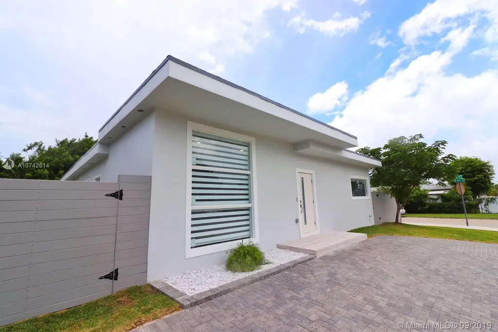 9870 SW 212th Street Cutler Bay FL 33189