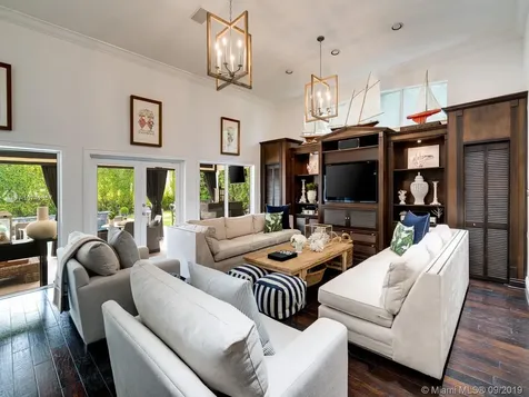 612 Catalonia Avenue Coral Gables FL 33134