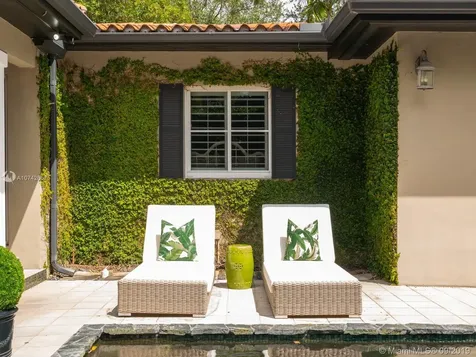 612 Catalonia Avenue Coral Gables FL 33134