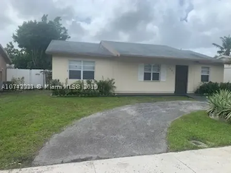 7802 SW 7th Court North Lauderdale FL 33068