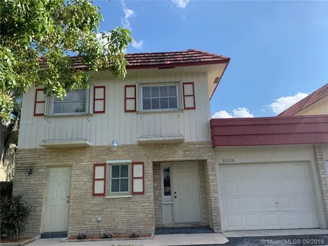 8220 NW 40th Street Coral Springs FL 33065