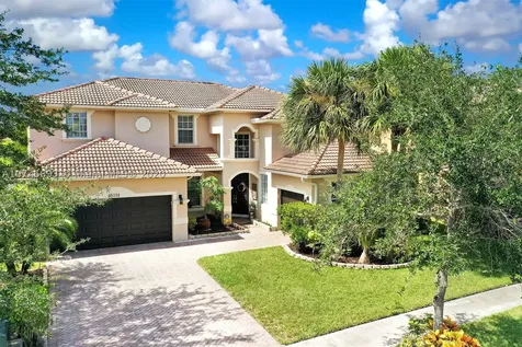 19334 S Gardenia Avenue Weston FL 33332