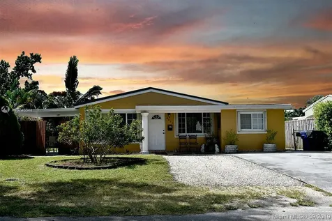 6620 Coolidge Street Hollywood FL 33024