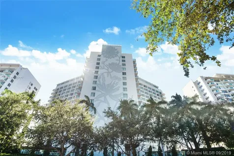 1100 West Avenue Miami Beach FL 33139