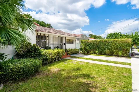 3072 SW 20th Street Miami FL 33145