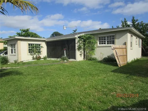 905 NE 146th Street North Miami FL 33161