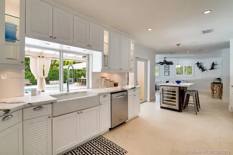 8390 SW 97th Street Miami FL 33156