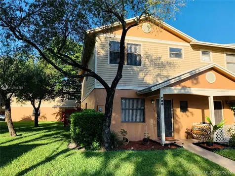700 NW 105th Terrace Pembroke Pines FL 33026