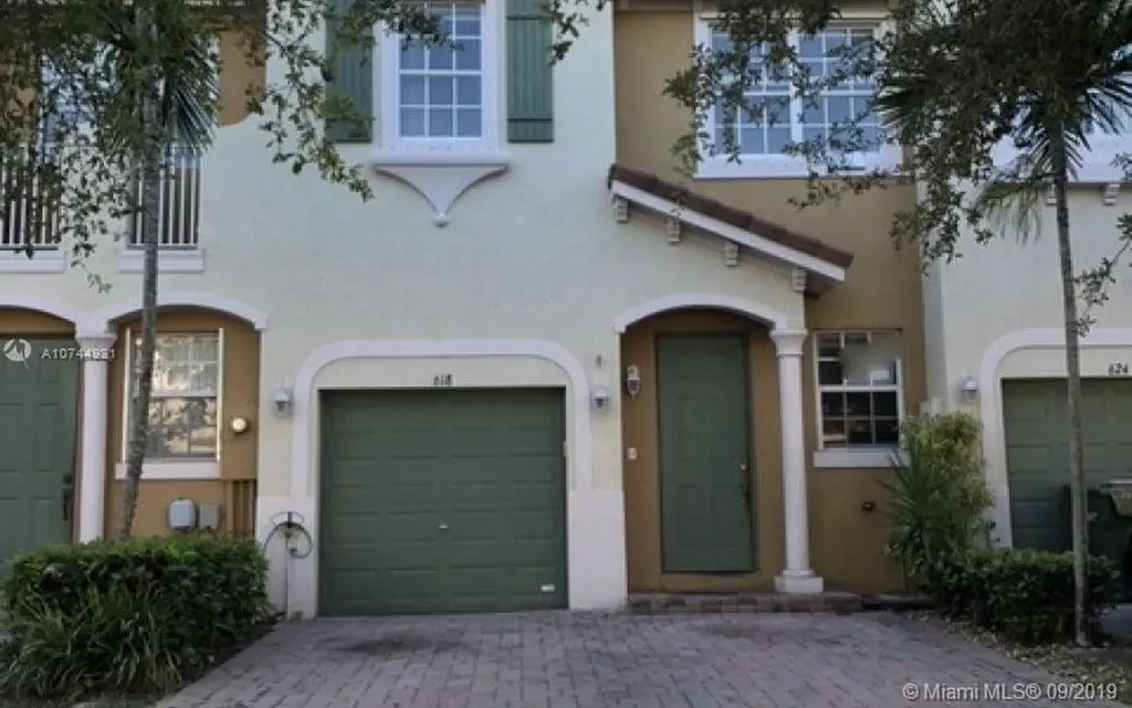 618 NE 21st Avenue Homestead FL 33033