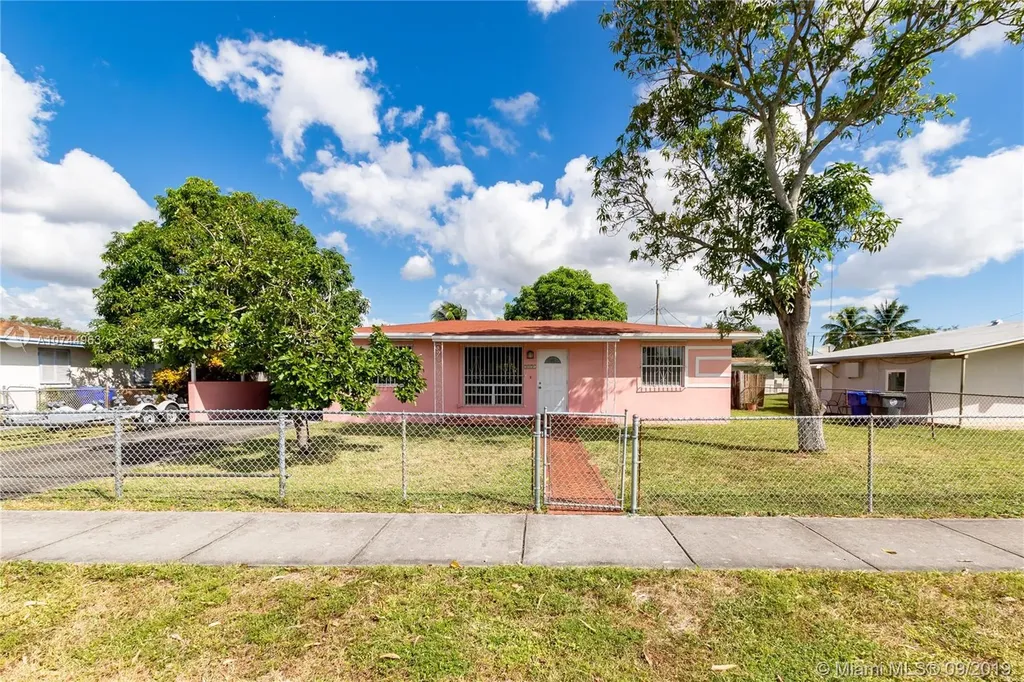 3831 SW 32nd Street West Park FL 33023