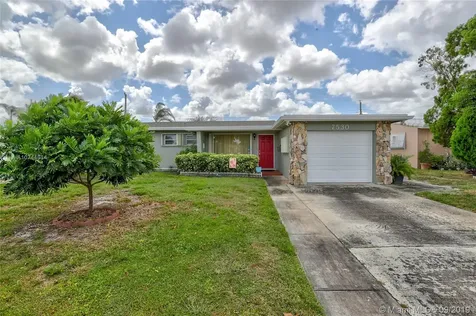 7530 Pierce Street Hollywood FL 33024