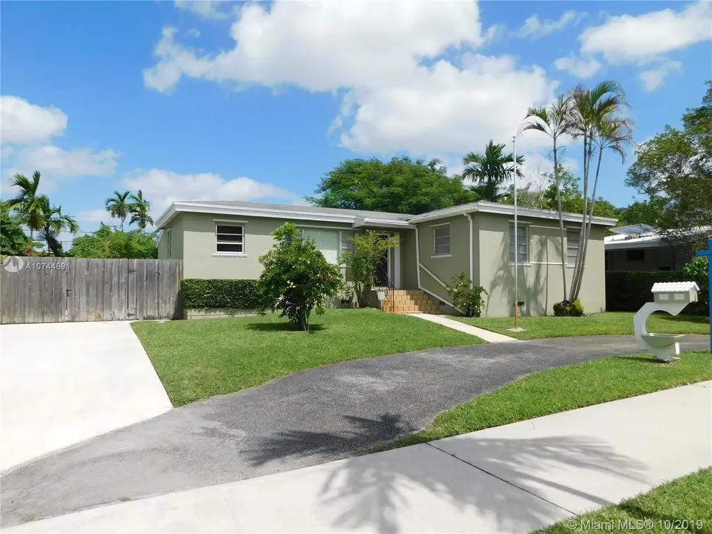 8341 SW 32nd Street Miami FL 33155