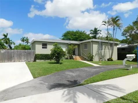 8341 SW 32nd Street Miami FL 33155