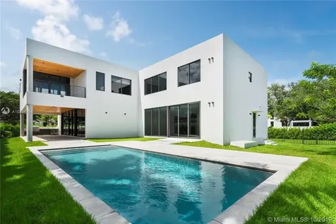5390 SW 76th Street Miami FL 33143