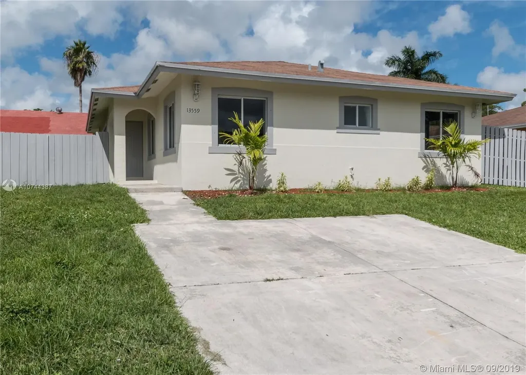 13559 SW 287th Lane Homestead FL 33033
