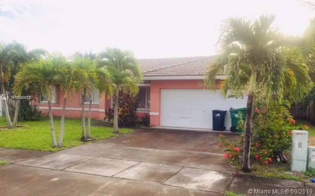 20789 SW 129th Place Miami FL 33177
