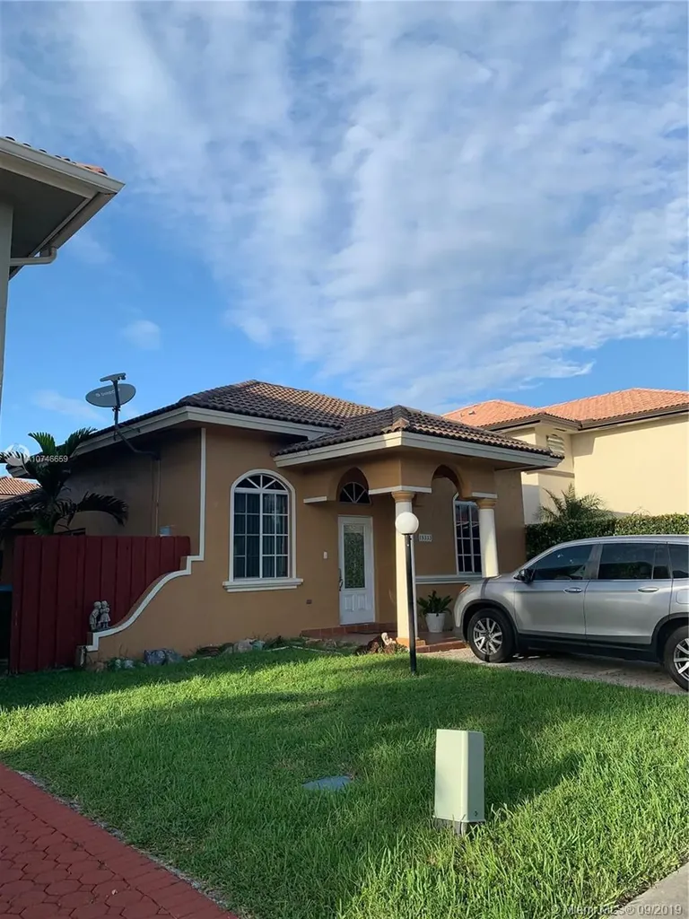 15333 SW 40th Terrace Miami FL 33185