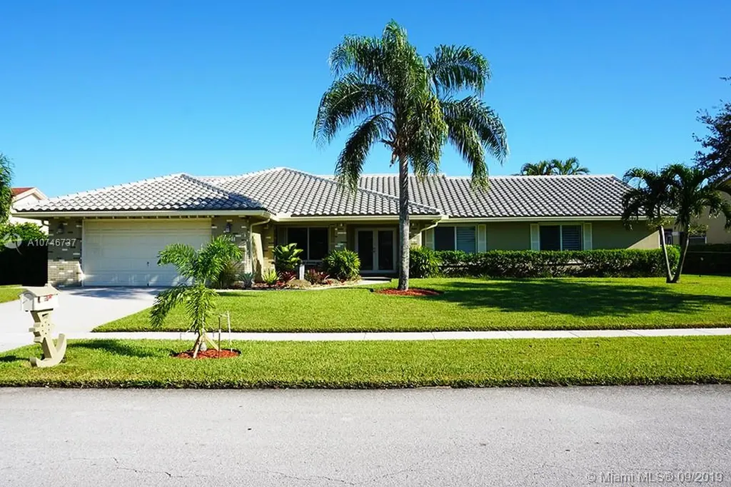 19721 NW 4th Street Pembroke Pines FL 33029